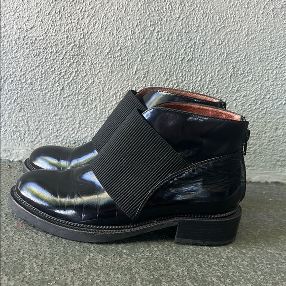 Jeffery Campbell Alfie Patent Leather Ankle Boots Size 7.5 Mod Goth Punk - Picture 1 of 9